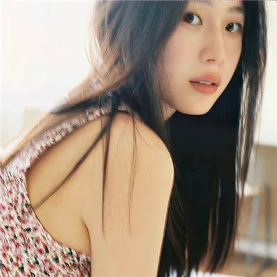 平静的海滩封面
